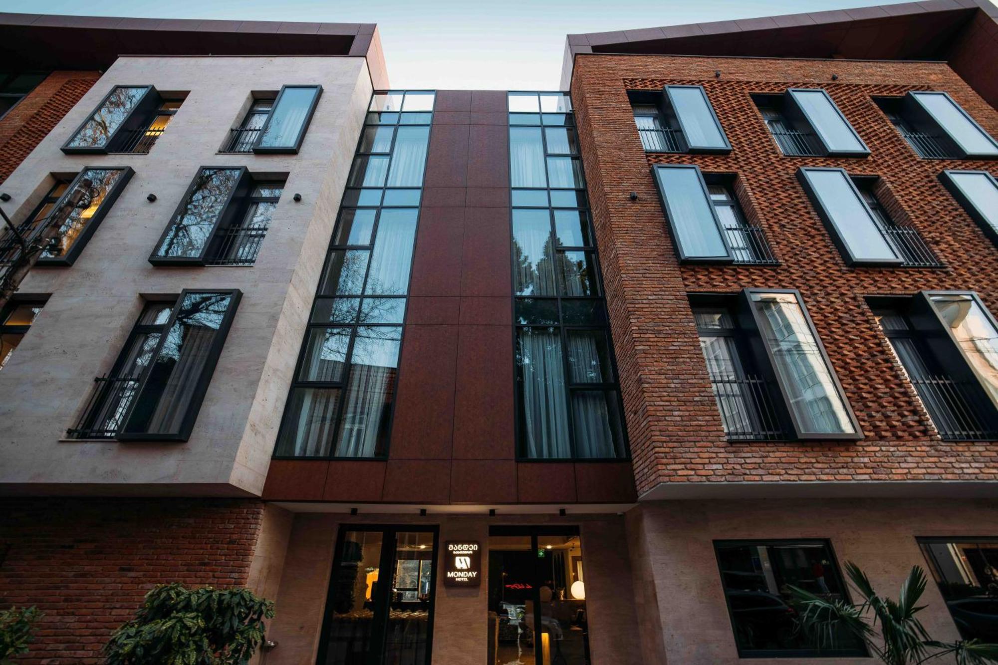 Hotel Monday By Dnt Group Tbilisi Exterior photo